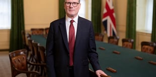 UK lowers voting age to 16