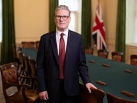 UK lowers voting age to 16
