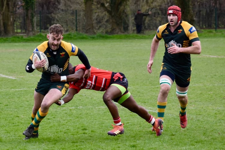 Newent were held to a draw by Hereford, ending a 20-game winning run