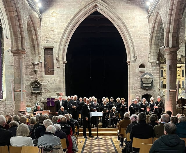 Ross choir sings for air ambulance charity