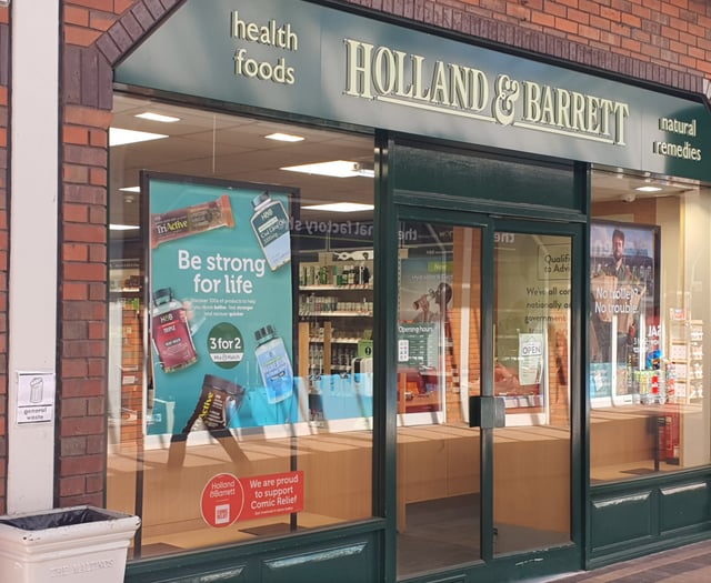 Holland & Barrett closes Ross store