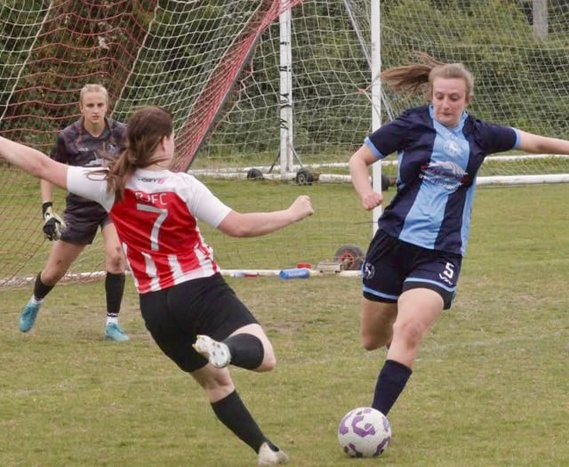 Juniors Ladies push champions Penybont close