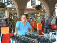 Nigel Oates returns to market after dispute