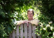 Yolande wins Volunteer of the Year for Dark Skies work