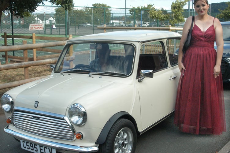 JKHS prom