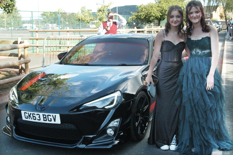 JKHS prom
