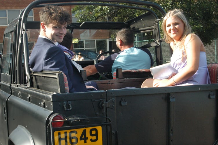 JKHS prom