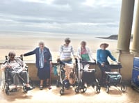 Care home residents' seaside nostalgia at Barry Island