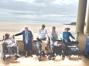 Care home residents' seaside nostalgia at Barry Island