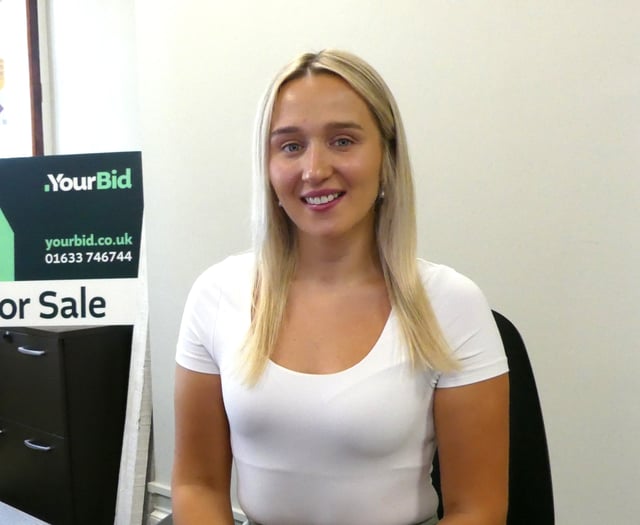 Olivia joins Paul Fosh Auctions' new venture