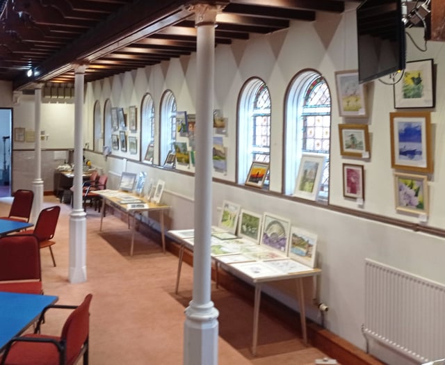Popular art exhibition returns