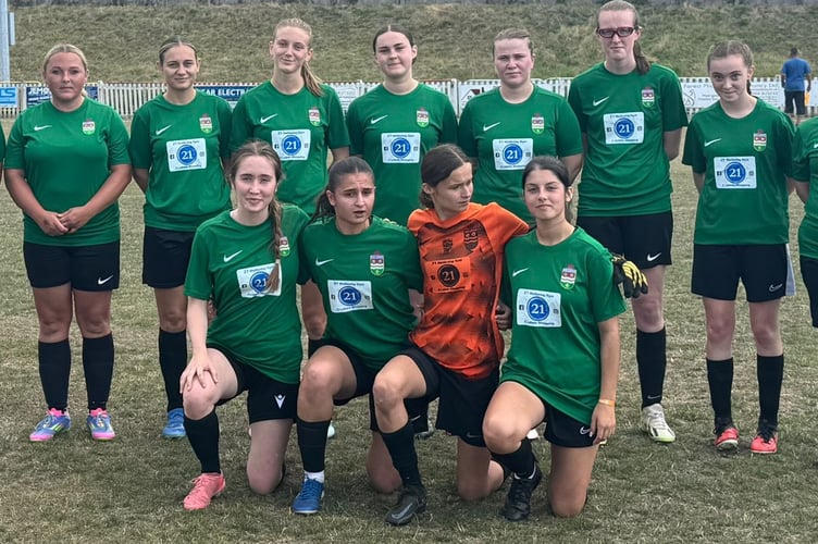 Ross Juniors Women beat Cinderford Ladies 6-1