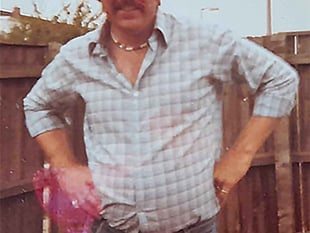 Family of mesothelioma victim seeks ex-colleagues for asbestos case
