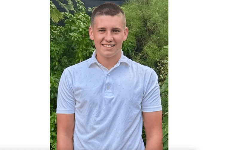 Isaac Vitale won the Bradley Court Cup