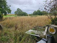 Duchy of Cornwall challenged over neglected footpath and field