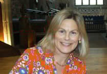 Antiques expert hosting drop in event