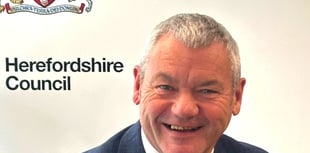 Herefordshire Council 's chief executive to step down