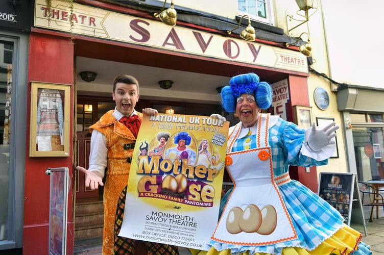 A Christmas egg-stravaganza panto