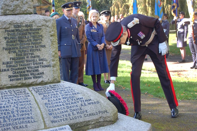 Wreath laying