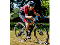 Louise shows true grit to take British gravel cycling title 