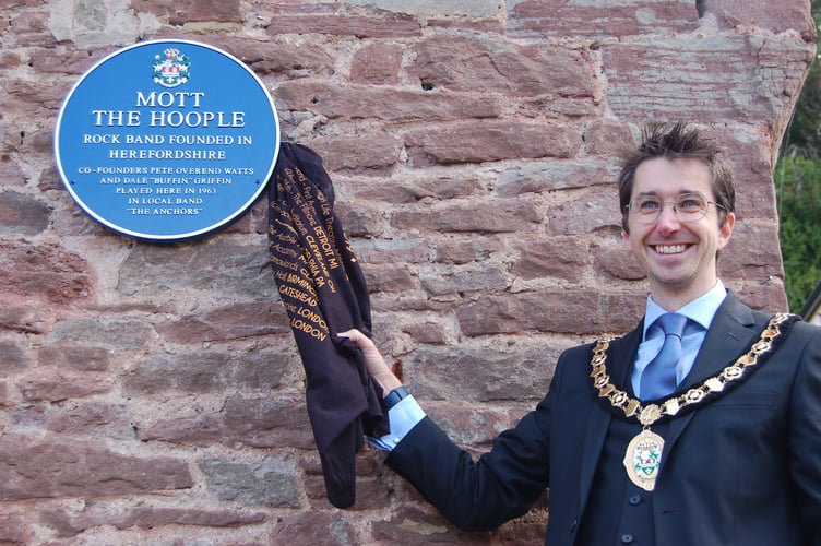 Blue plaque