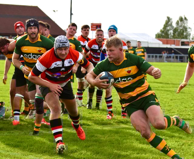 Nuns on the run as Green Army rack up 10 tries