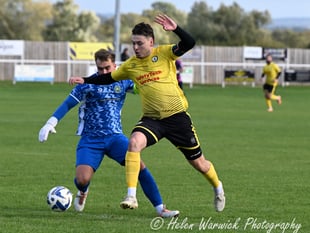 Daffs wilt in the wind as Wantage end winning run