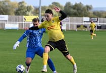 Daffs wilt in the wind as Wantage end winning run