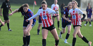 Nunns on the run as unbeaten Juniors fire four