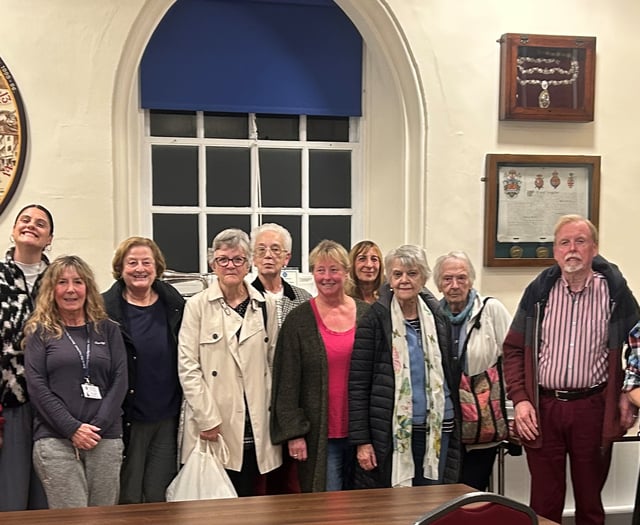 Can you help Ross in Bloom flourish