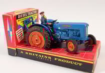 Discover Smiths Newent Auctions' Christmas sale