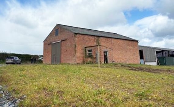 Barn set to become eco-friendly six-bedroom dwelling