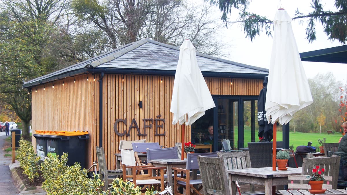 Community rallies behind demolition threatened Riverside Inn Café ...