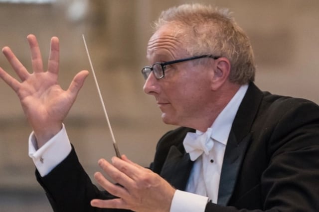 Geraint Bowen conducts final 'Messiah' at Hereford Cathedral