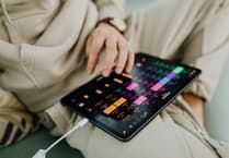 Free tablet use at Ross Library thanks to government funding