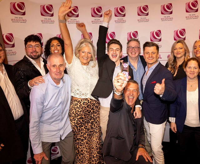 Glewstone Court wins top West Midlands wedding venue award