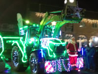Festive tractor rally lights up Ross streets