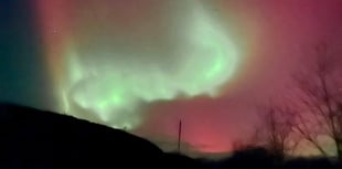 Stargazers' treat as Aurora Borealis lights up night sky 