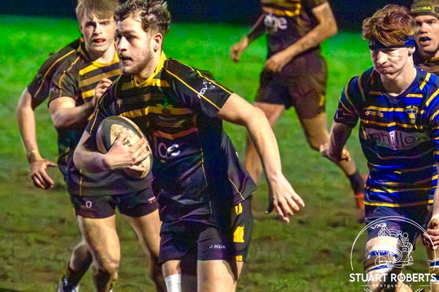 Phoenix beat Old Cents in close friendly