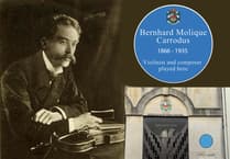 Ross to honour violinist musician with Blue Plaque