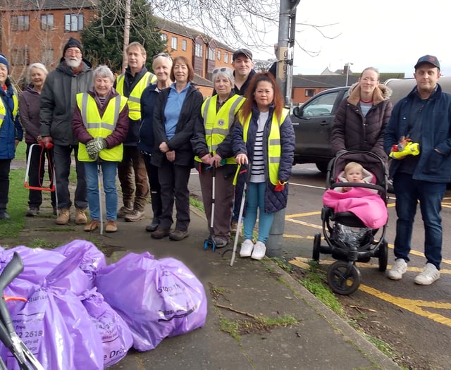 Ross Community Litter Crew tackles town centre car parks