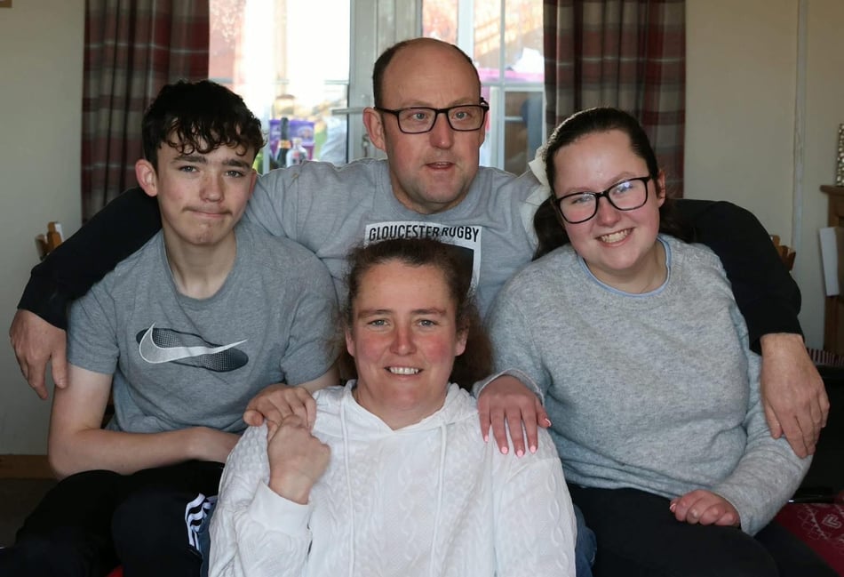 Forest of Dean supports Gary in footy fundraiser