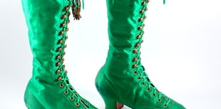 Packed catalogue for March sale at Smiths