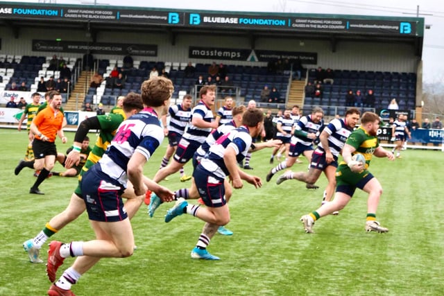 Panthers pip Green Army in breathless encounter 