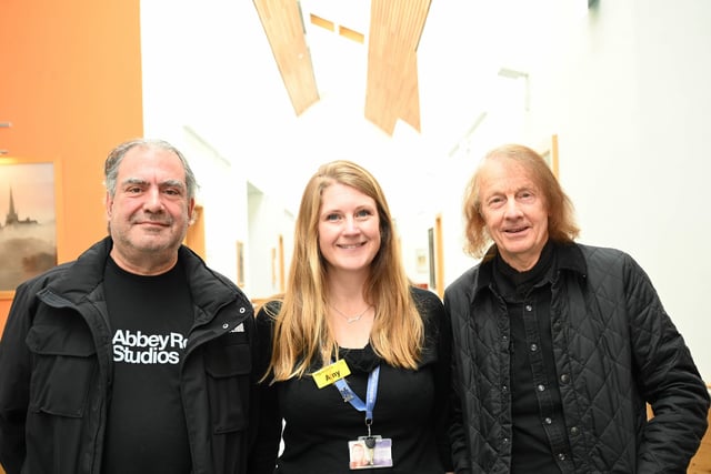 Mott Fest donates £3,300 to St Michael's Hospice