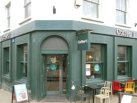 Coffee#1 celebrates 25 Years with free cake and new drink