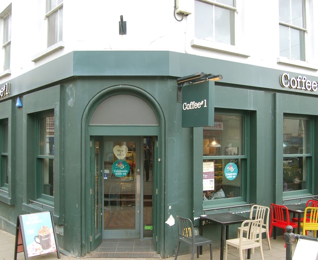 Coffee#1 celebrates 25 Years with free cake and new drink