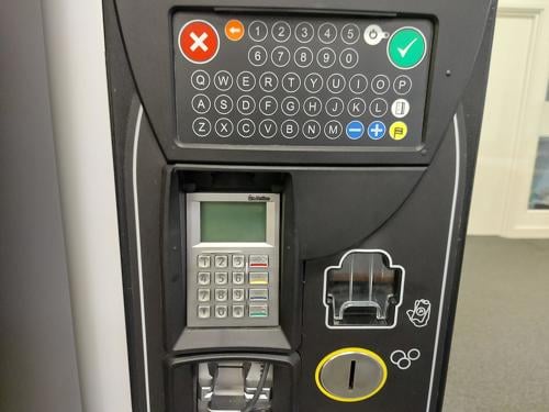 Free 30-minute parking in Ross for quick shopping trips