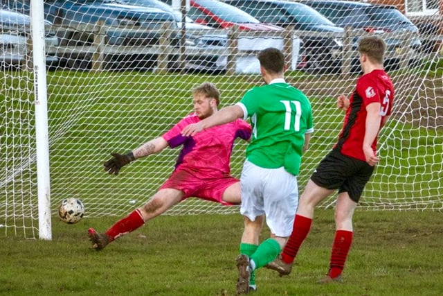 Hill secure county league status as Huntley push for title