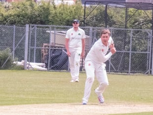 Aston see off city slickers after 149-run stand